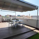 Feelathome Poblenou Beach Apartments